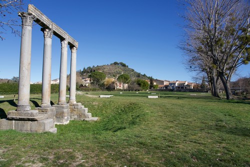 Quatre Colonnes