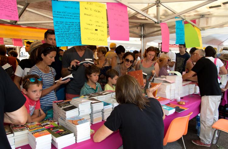 Salon du livre "La ruche des mots" - Salon du livre "La ruche des mots"