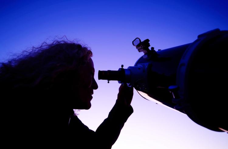 Observation au télescope